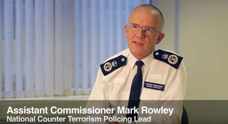 Terrorismo, cosa fare in caso di attacco, il video della polizia Uk