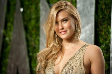 Bar Refaeli è stata arrestata