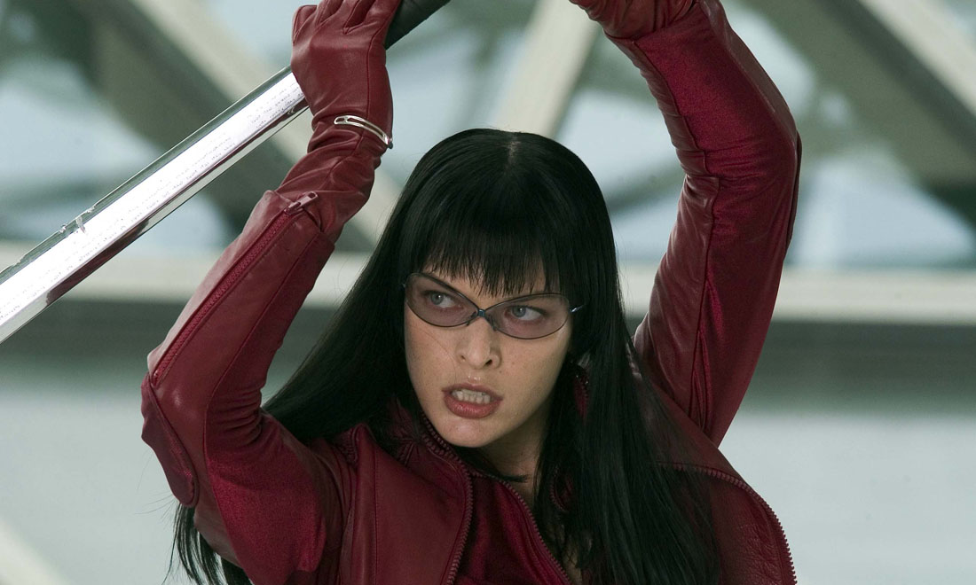 Milla Jovovich, 40 anni per la donna con la pistola – Foto Milla Jovovich, 40 anni per la donna con la pistola – Foto