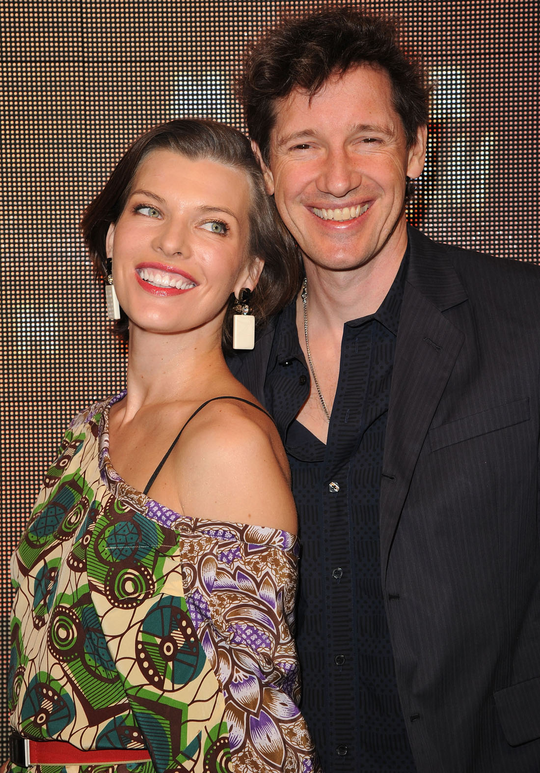 Milla Jovovich, 40 anni per la donna con la pistola – Foto Milla Jovovich, 40 anni per la donna con la pistola – Foto