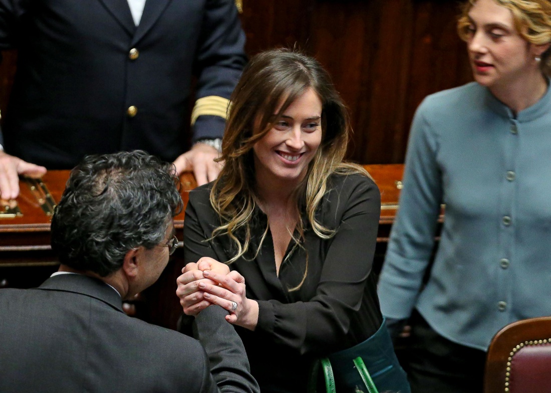 La sfiducia alla Boschi: dubbi e certezze