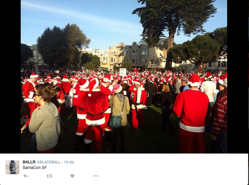 SantaCon, in America la reunion dei Babbo Natale alternativi SantaCon, in America la reunion dei Babbo Natale alternativi