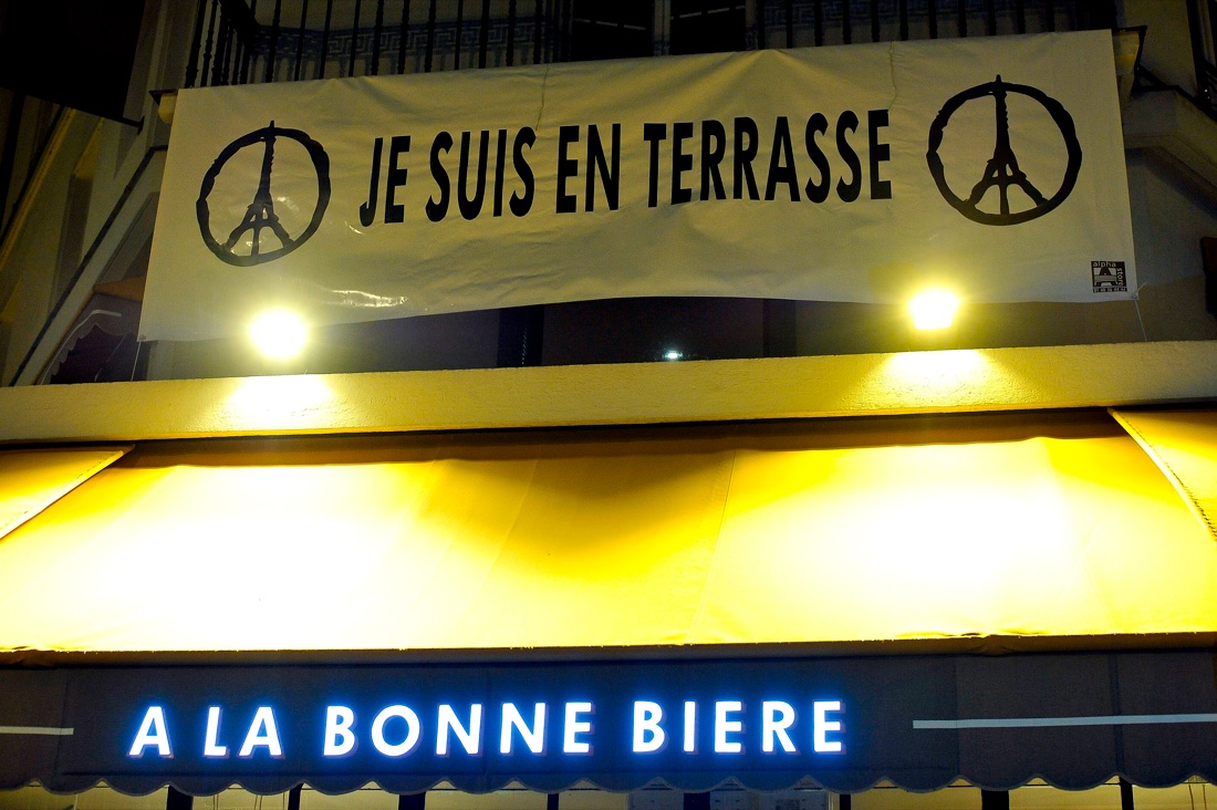 Parigi, la vita un mese dopo la strage