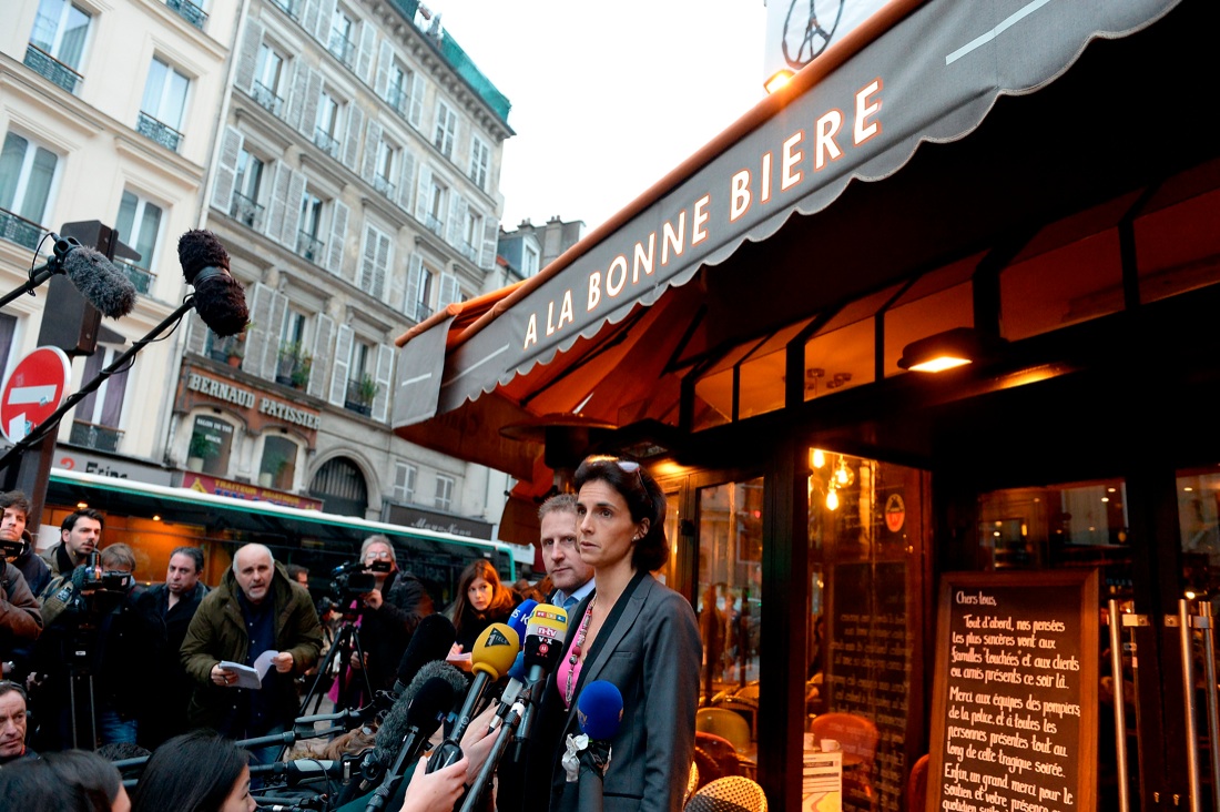 Parigi, la vita un mese dopo la strage