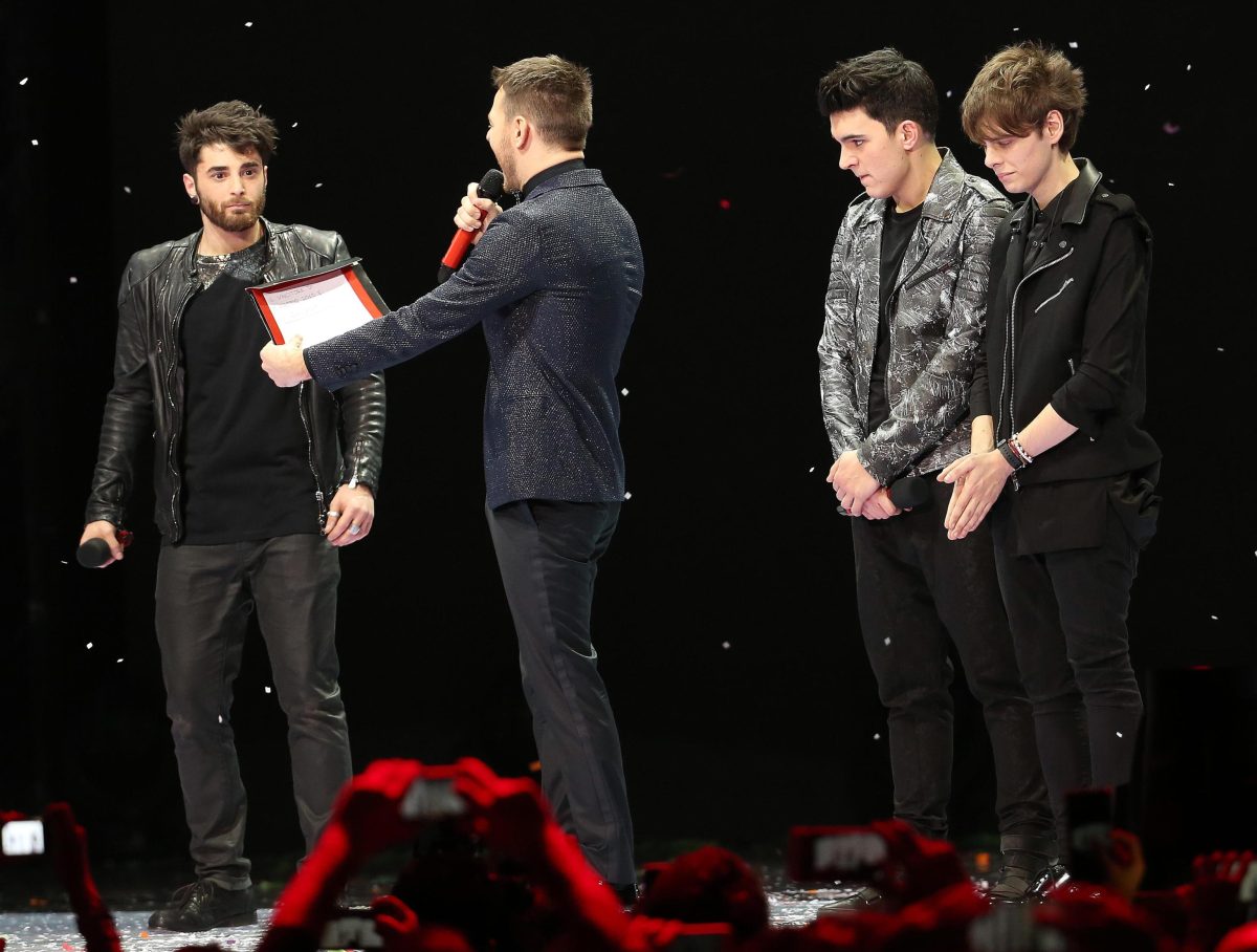 Galleria foto 'X Factor 9, Giosada: ma ha vinto davvero il migliore?  – Le foto della finale' - foto 8