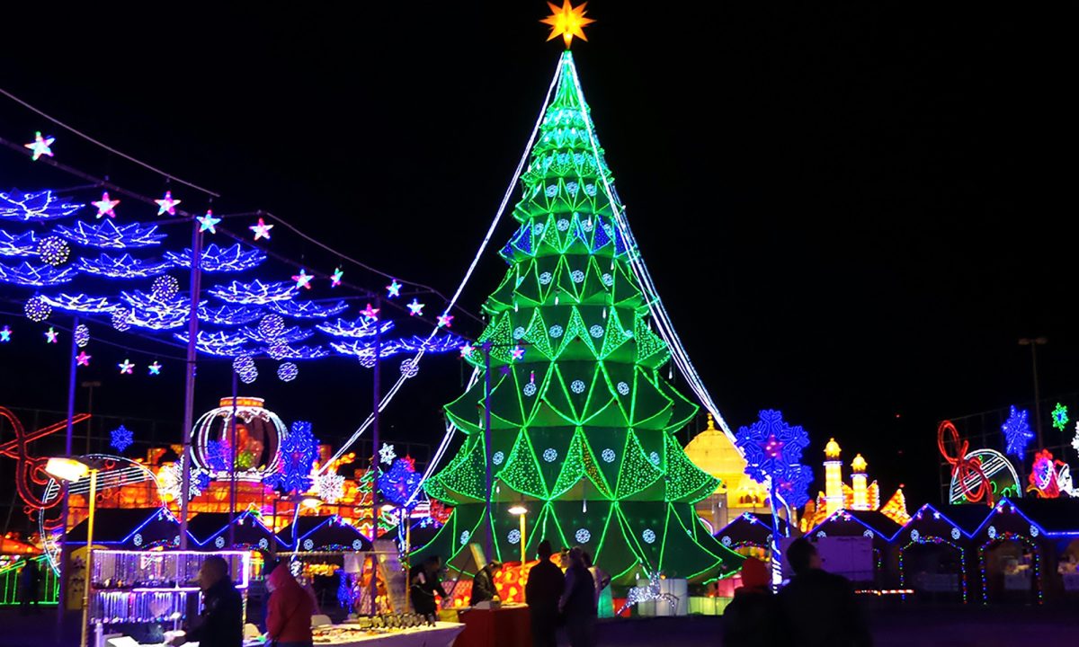 Galleria foto 'Luci e alberi di Natale nelle foto più belle' - foto 1