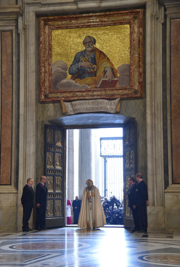 Il Giubileo dei due Papi tra paura e misericordia Il Giubileo dei due Papi tra paura e misericordia