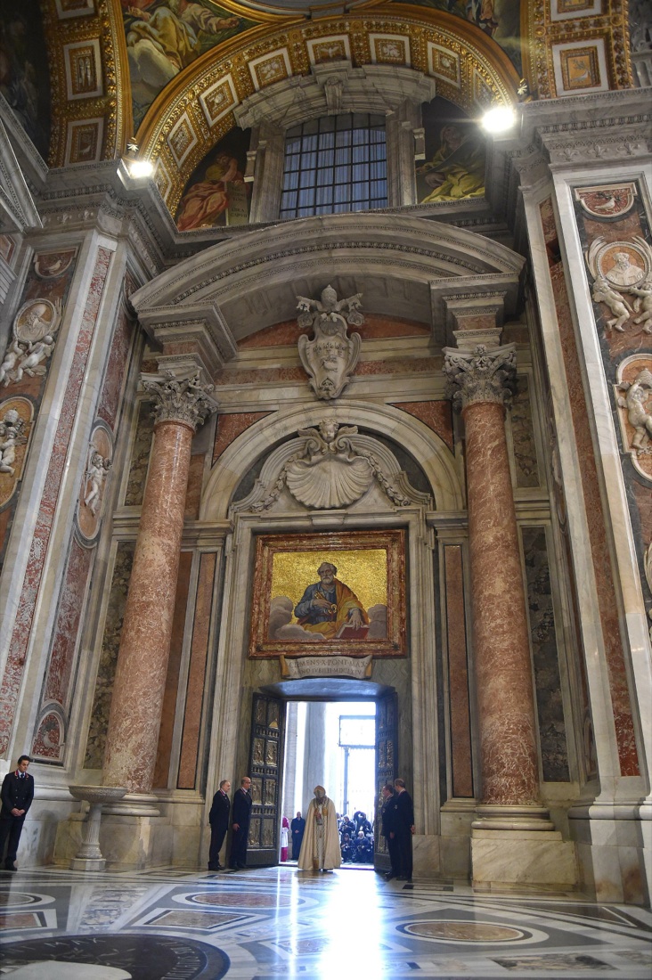 Il Giubileo dei due Papi tra paura e misericordia Il Giubileo dei due Papi tra paura e misericordia