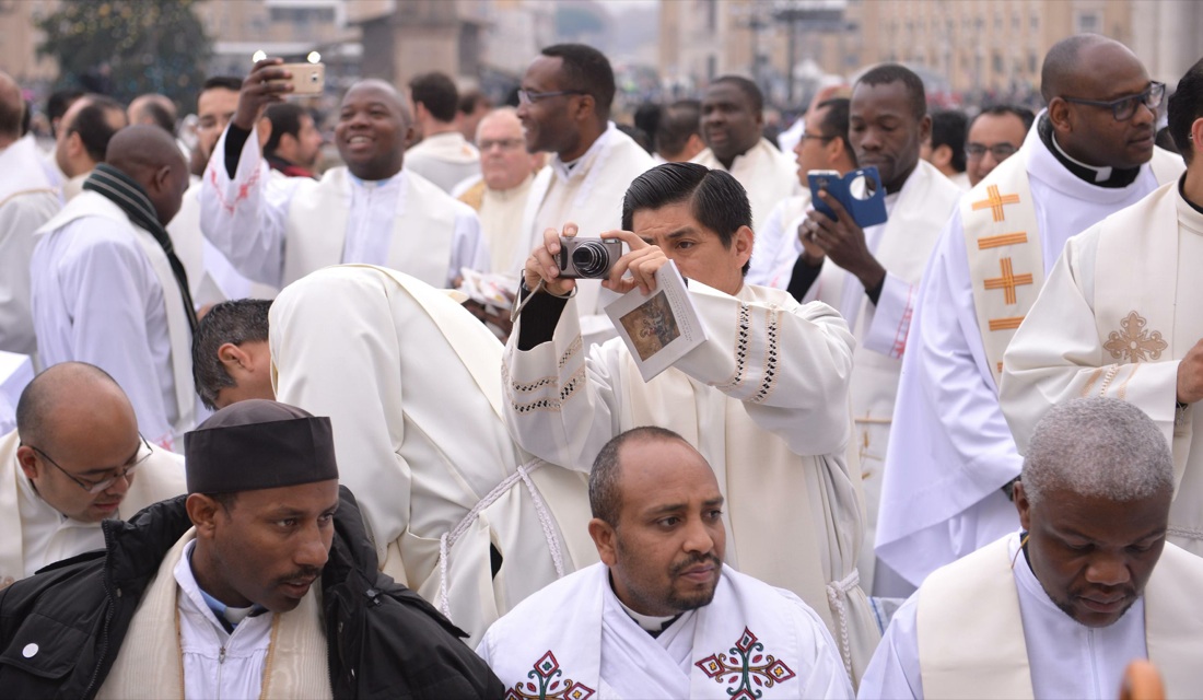 Il Giubileo dei due Papi tra paura e misericordia Il Giubileo dei due Papi tra paura e misericordia