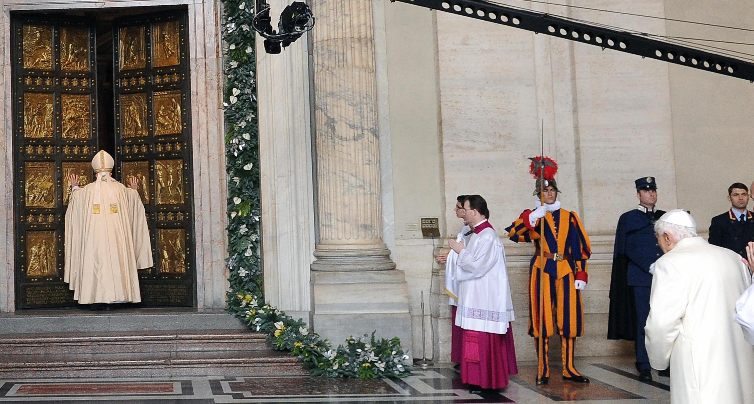 Il Giubileo dei due Papi tra paura e misericordia Il Giubileo dei due Papi tra paura e misericordia