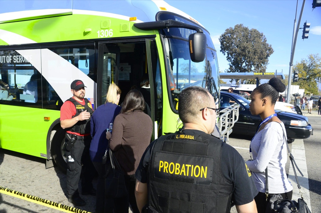 Strage di San Bernardino, la foto dei killer di ritorno dall’Arabia Saudita – Foto