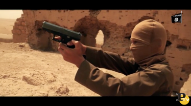 Video Isis: 6 bambini uccidono 6 prigionieri