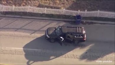 San Bernardino: la caccia all’auto dei killer