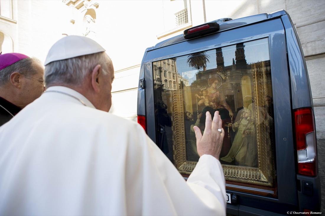 Papa Francesco: “Sono un peccatore, mi confesso ogni 15 giorni”