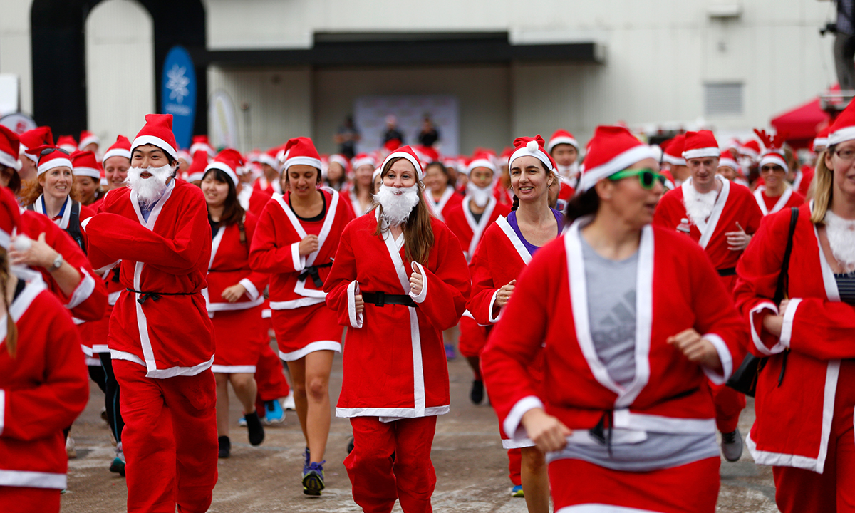 La corsa dei Babbi Natale in Nuova Zelanda