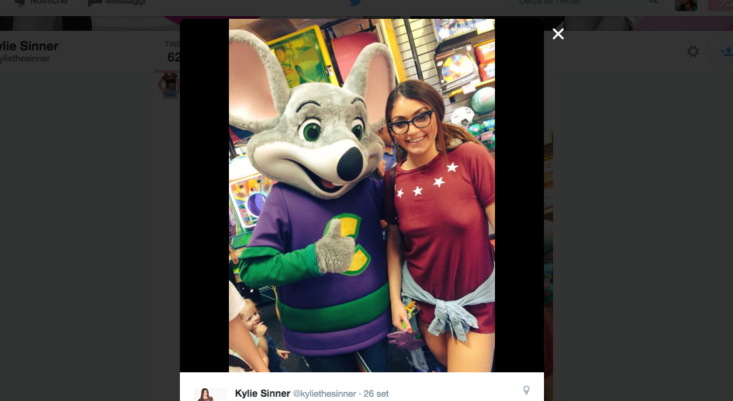 Kylie Sinner, la pornostar vergine Kylie Sinner, la pornostar vergine