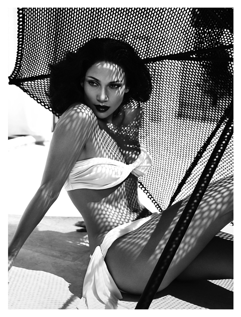 Calendario Pirelli, le foto più belle della sua storia Calendario Pirelli, le foto più belle della sua storia