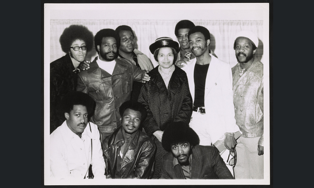 Rosa Parks, 60 anni fa il suo “no” sfidò il razzismo Rosa Parks, 60 anni fa il suo “no” sfidò il razzismo