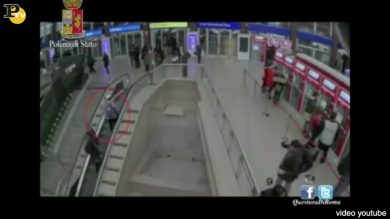 Uomo alla Stazione Termini con fucile giocattolo
