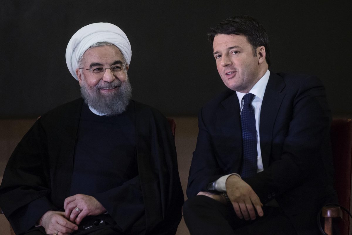 Galleria foto 'Statue coperte per Rohani, è caccia alla responsabile' - foto 7