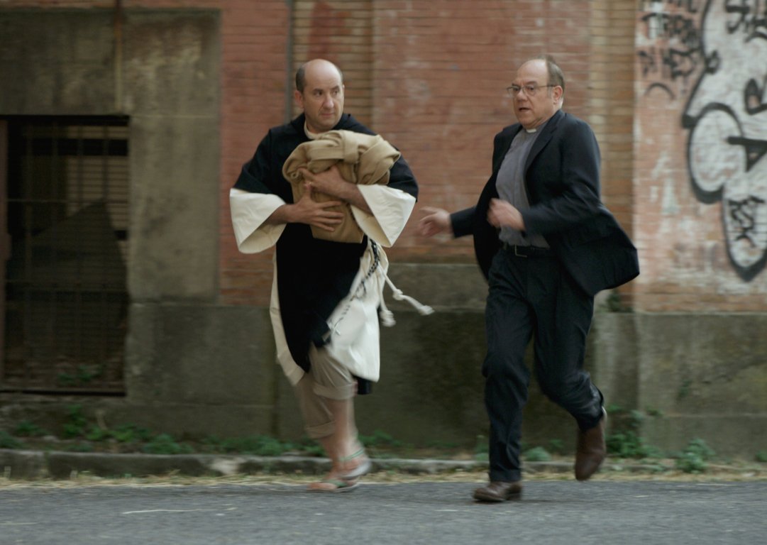 L’abbiamo fatta grossa, Verdone a sorpresa – La recensione