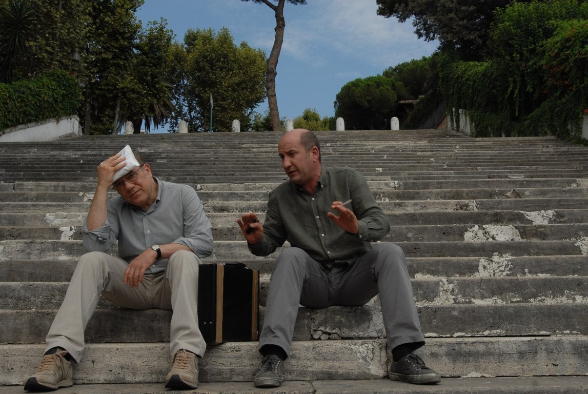 L’abbiamo fatta grossa, Verdone a sorpresa – La recensione