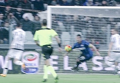 Galleria foto 'Doppio Morata, Juventus-Inter 3-0: la moviola della partita' - foto 14