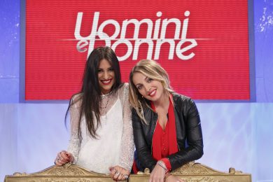 Uomini e Donne: Fabio conteso da Rossella e Ludovica