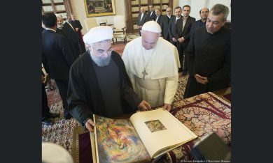 Rohani fa visita al Papa