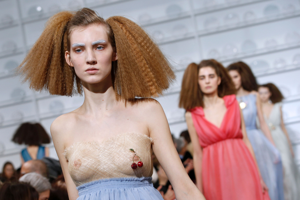 Parigi Fashion Week 2016, l’alta moda in passerella