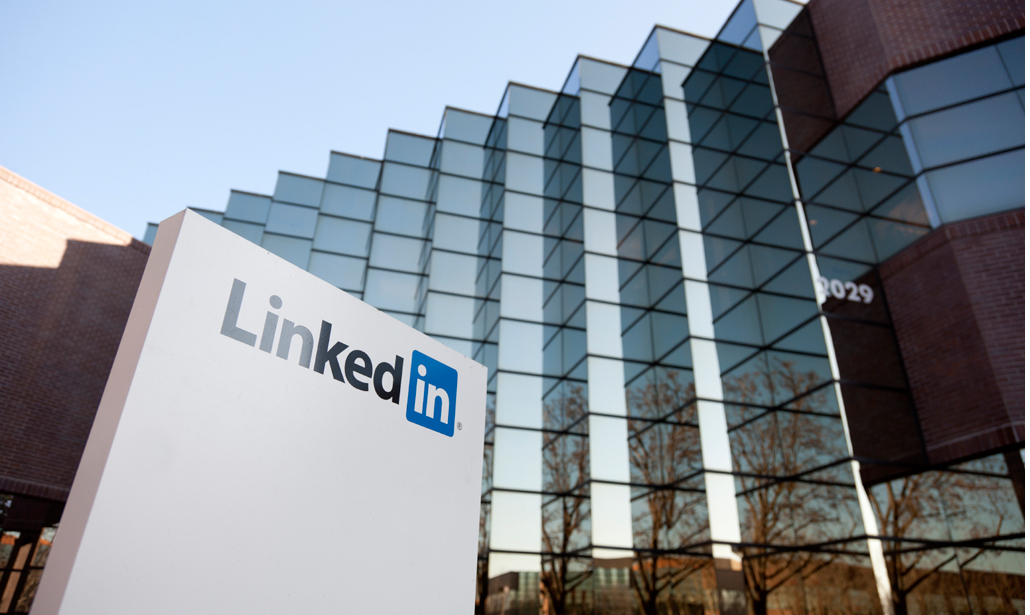 LinkedIn perché conviene aggiornare il curriculum… oggi