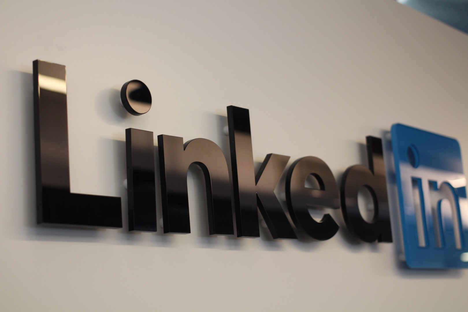 LinkedIn perché conviene aggiornare il curriculum… oggi