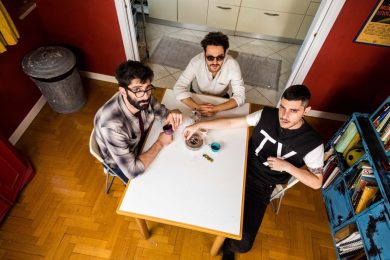 The Pills / Sempre meglio che lavorare – La recensione