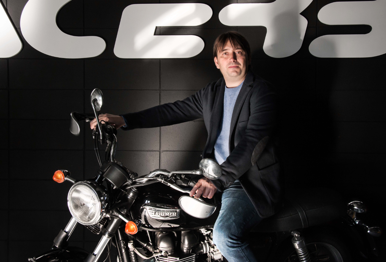 Dalle moto alle auto, il salto di Acerbis Dalle moto alle auto, il salto di Acerbis