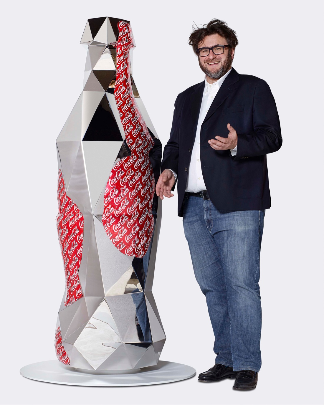 Daniele Basso, artista di cristalli e superfici specchianti