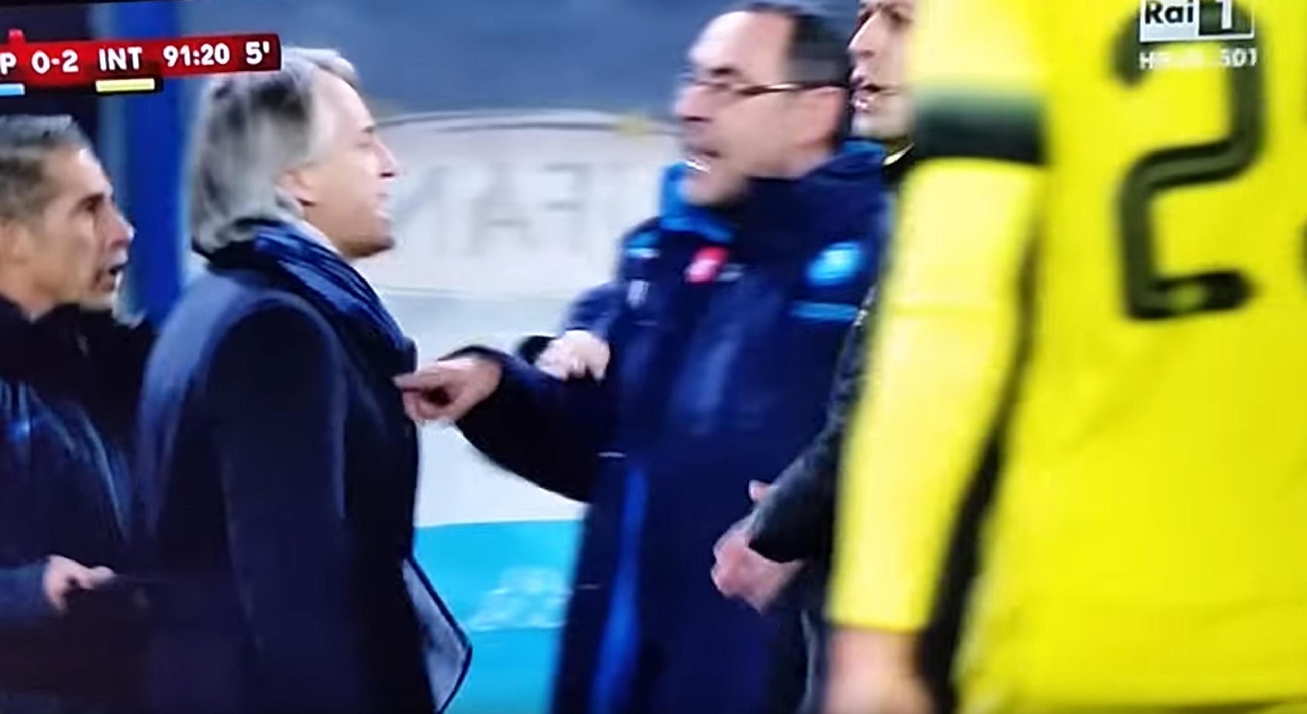 Sarri, Mancini e l’omofobia nel calcio: tutti i precedenti