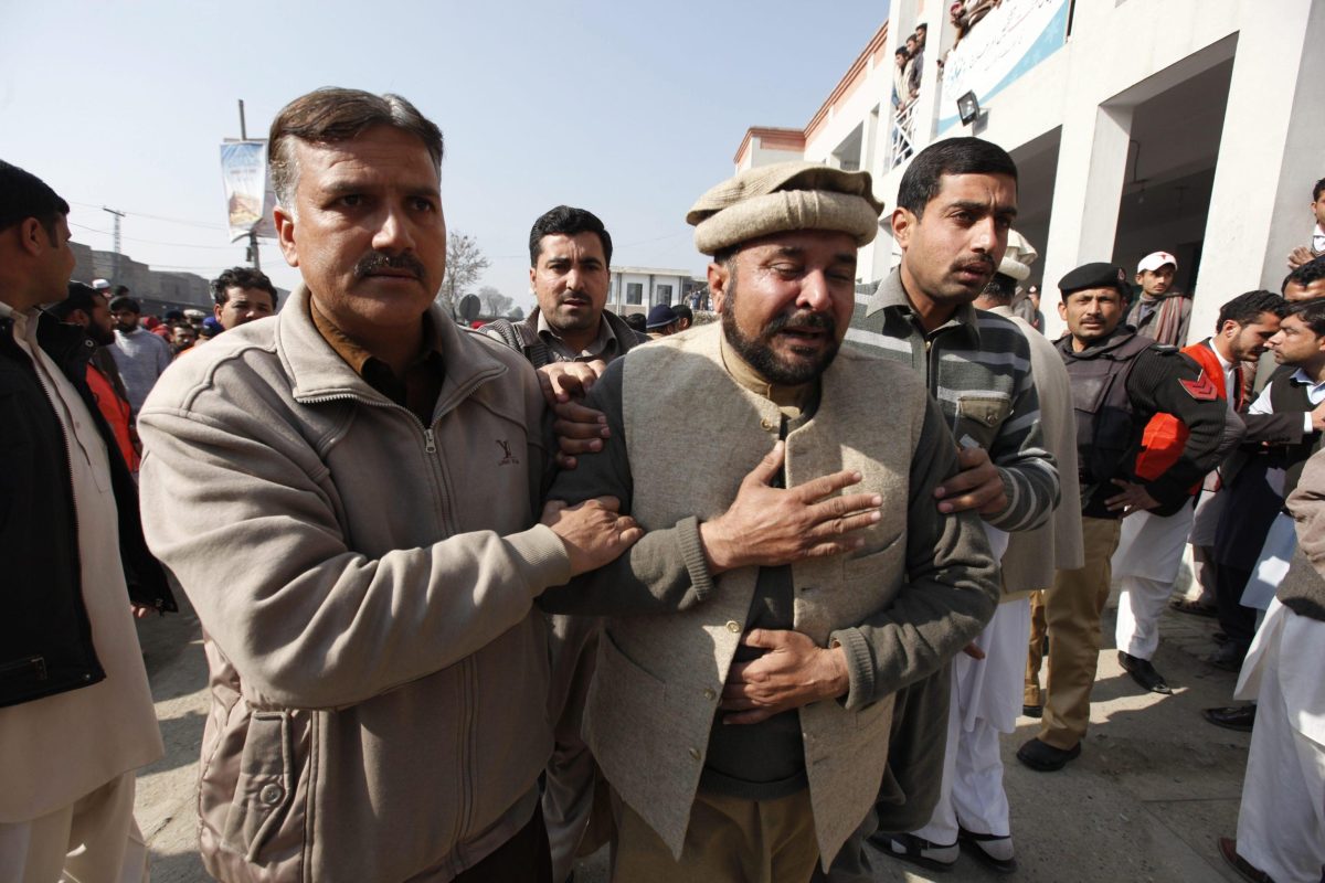 Galleria foto 'Pakistan, attacco talebano all’università: più di 20 vittime e 50 feriti' - foto 3