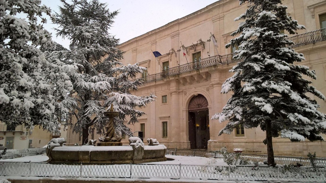Maltempo: neve e gelo sull’Italia – Foto e Video