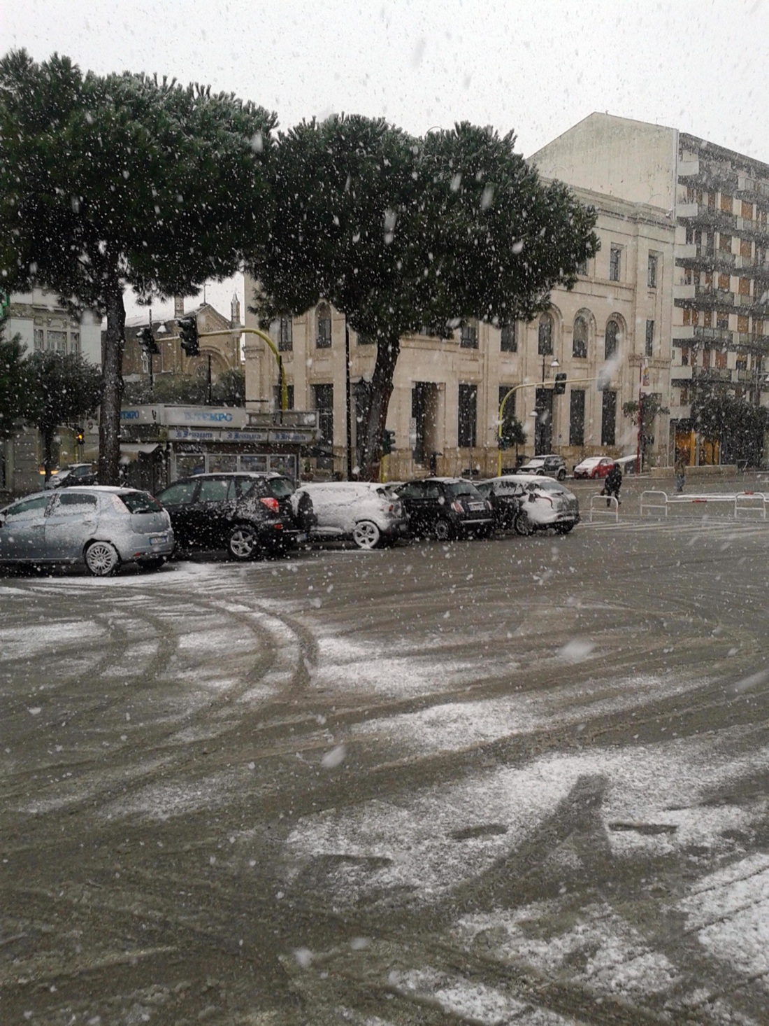 Maltempo: neve e gelo sull’Italia – Foto e Video