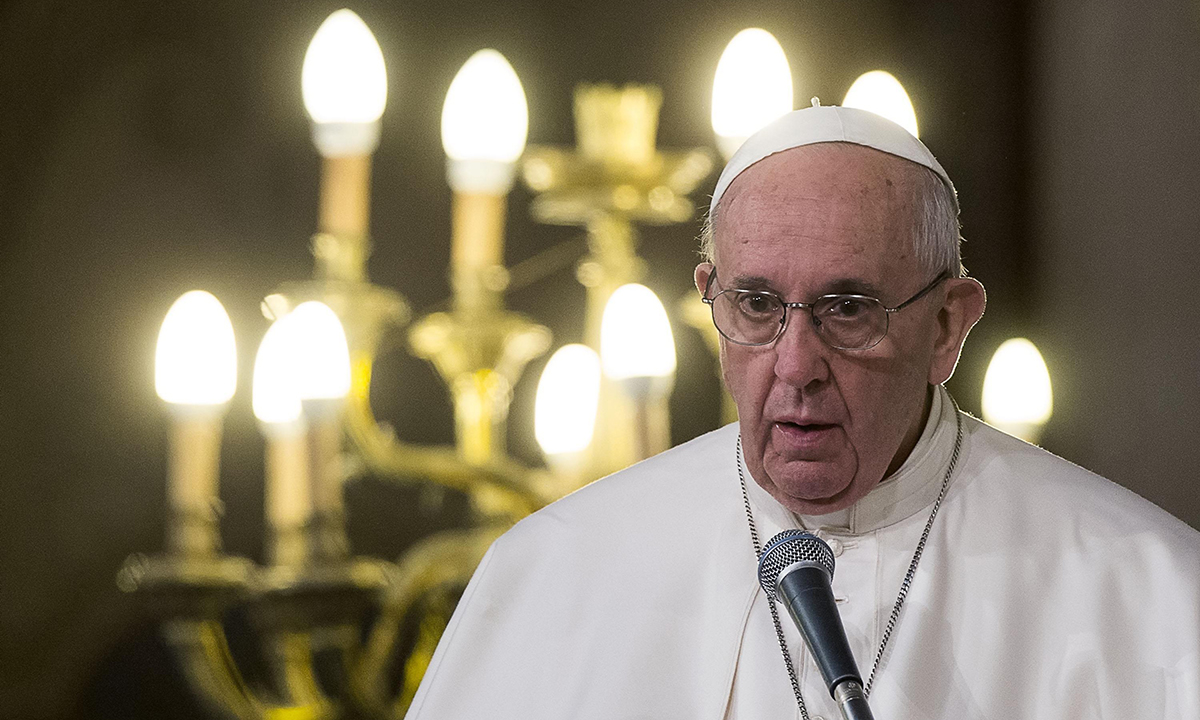 Papa Francesco alla sinagoga di Roma: perché è stata una visita così importante – Foto Papa Francesco alla sinagoga di Roma: perché è stata una visita così importante – Foto
