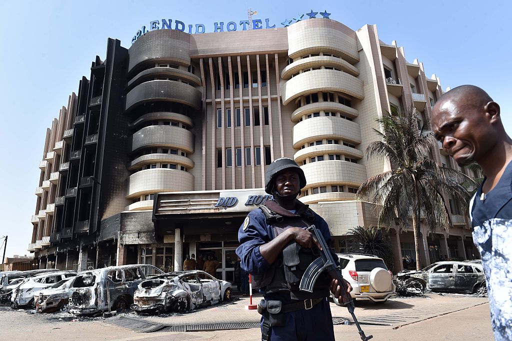 Burkina Faso, un bambino italiano vittima della strage – Foto Burkina Faso, un bambino italiano vittima della strage – Foto