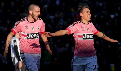 Dybala contro Higuain, gol record verso lo scudetto