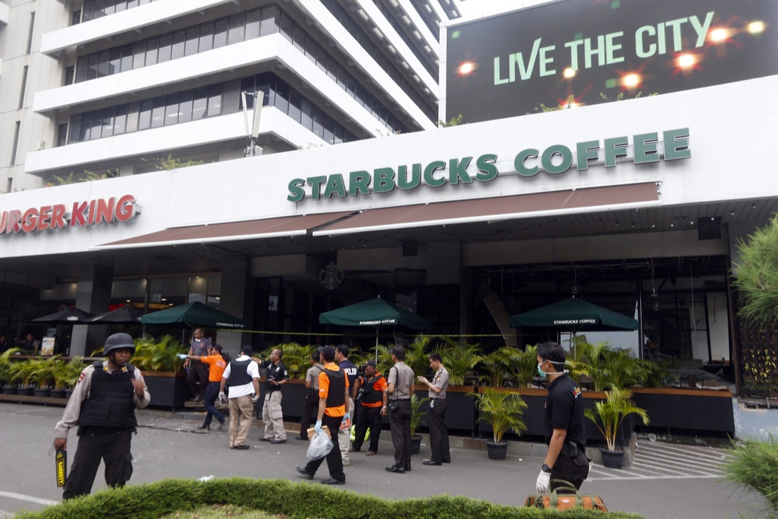 Indonesia, tre arresti per l’attentato a Giacarta – Foto e video Indonesia, tre arresti per l’attentato a Giacarta – Foto e video