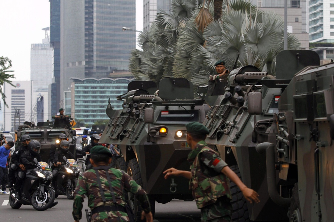 Indonesia, tre arresti per l’attentato a Giacarta – Foto e video Indonesia, tre arresti per l’attentato a Giacarta – Foto e video