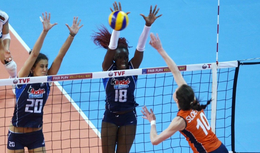Paola Egonu: la nuova Italia del volley che gioca anche contro il razzismo