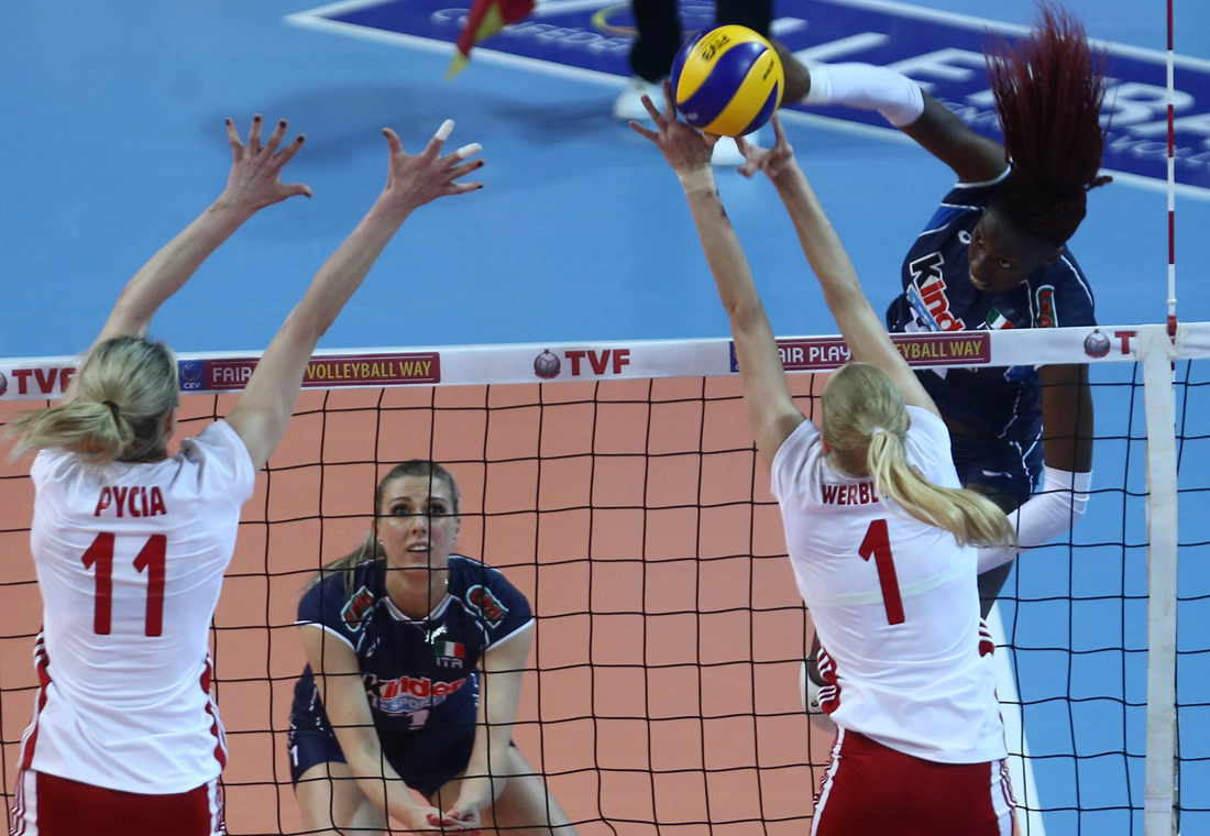 Paola Egonu: la nuova Italia del volley che gioca anche contro il razzismo