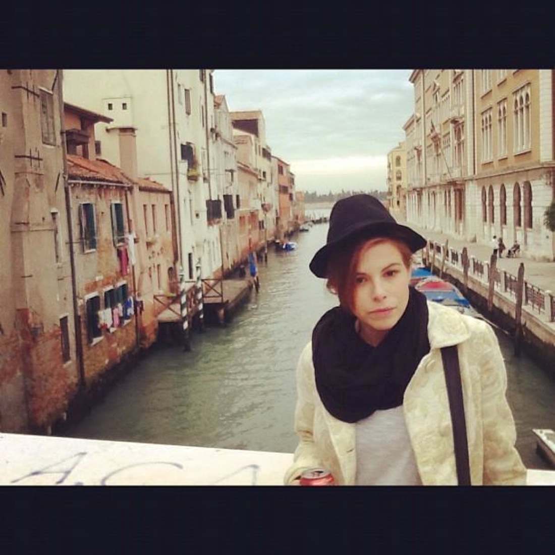 Ashley, tutti i misteri della morte dell’artista americana a Firenze Ashley, tutti i misteri della morte dell’artista americana a Firenze