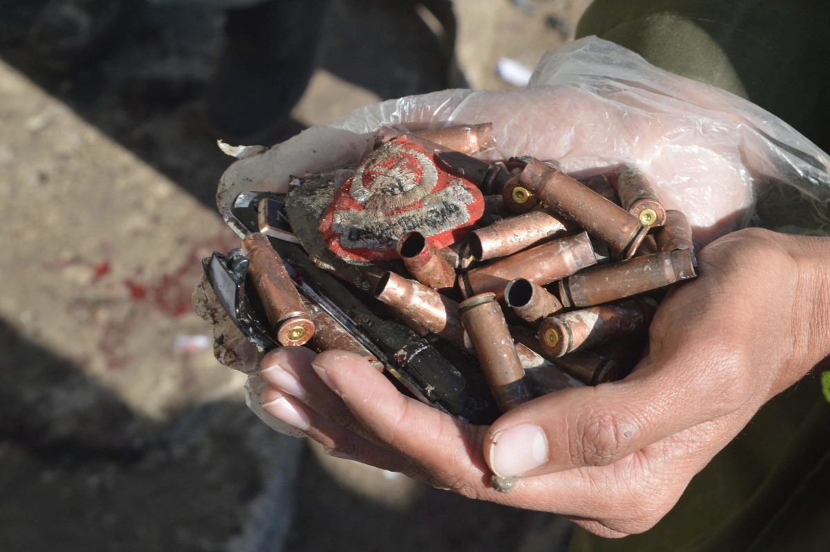 Galleria foto 'Pakistan, kamikaze talebani in un centro antipolio: 15 morti' - foto 4