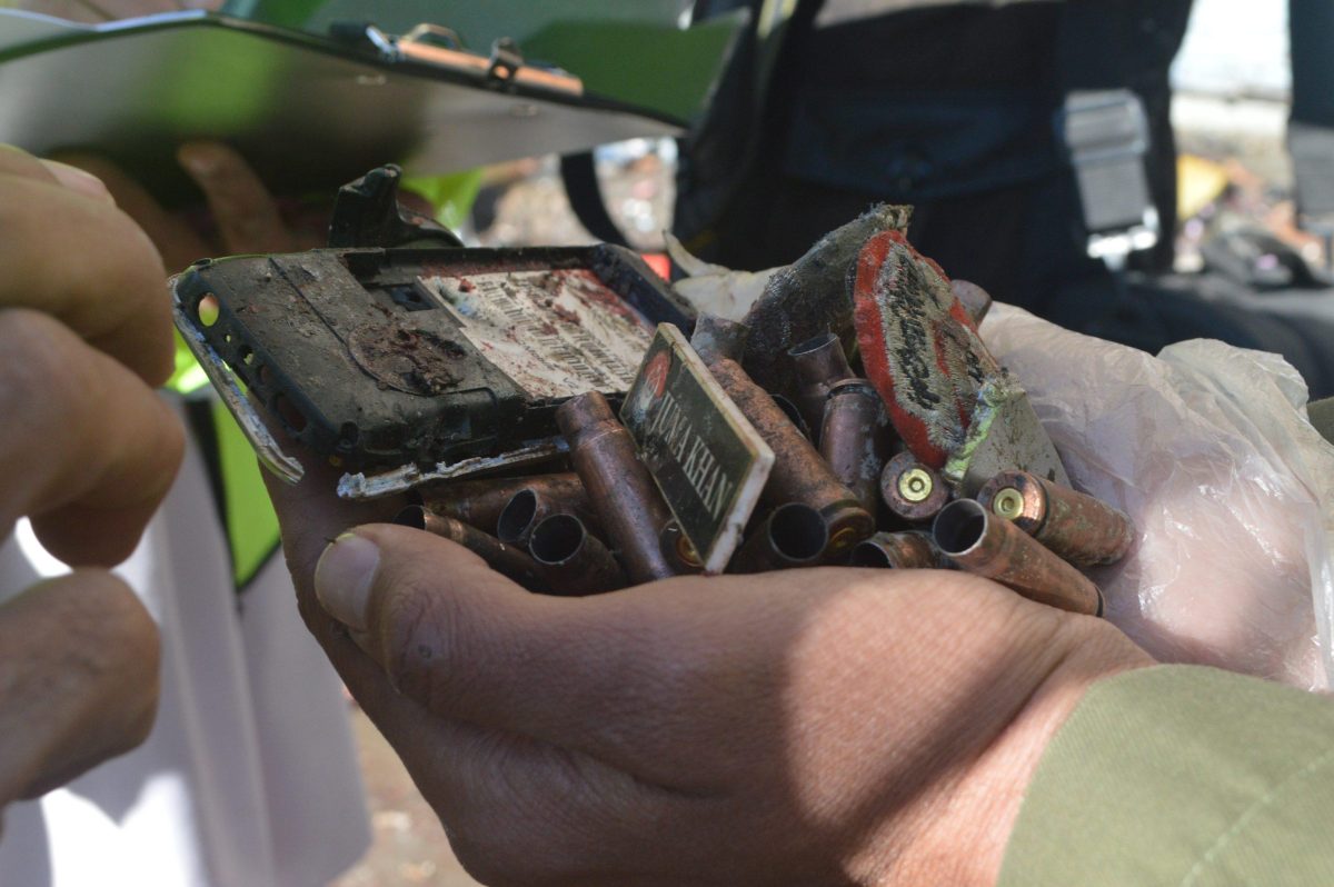 Galleria foto 'Pakistan, kamikaze talebani in un centro antipolio: 15 morti' - foto 14