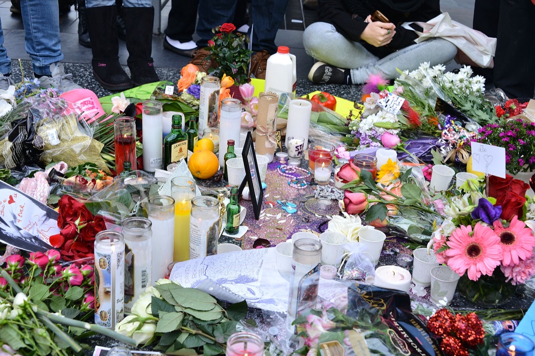 David Bowie: l’omaggio dei fan – Foto David Bowie: l’omaggio dei fan – Foto